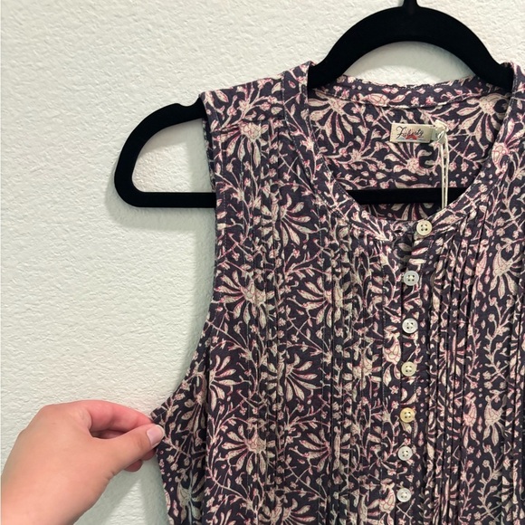 NWT Faherty Isha Pintucked Button Front Dress, size S - Picture 5 of 8